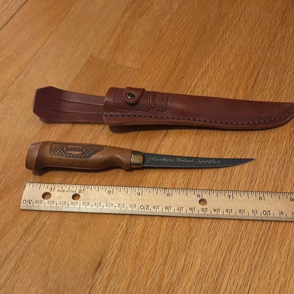 Artisan Knife with Leather Sheath